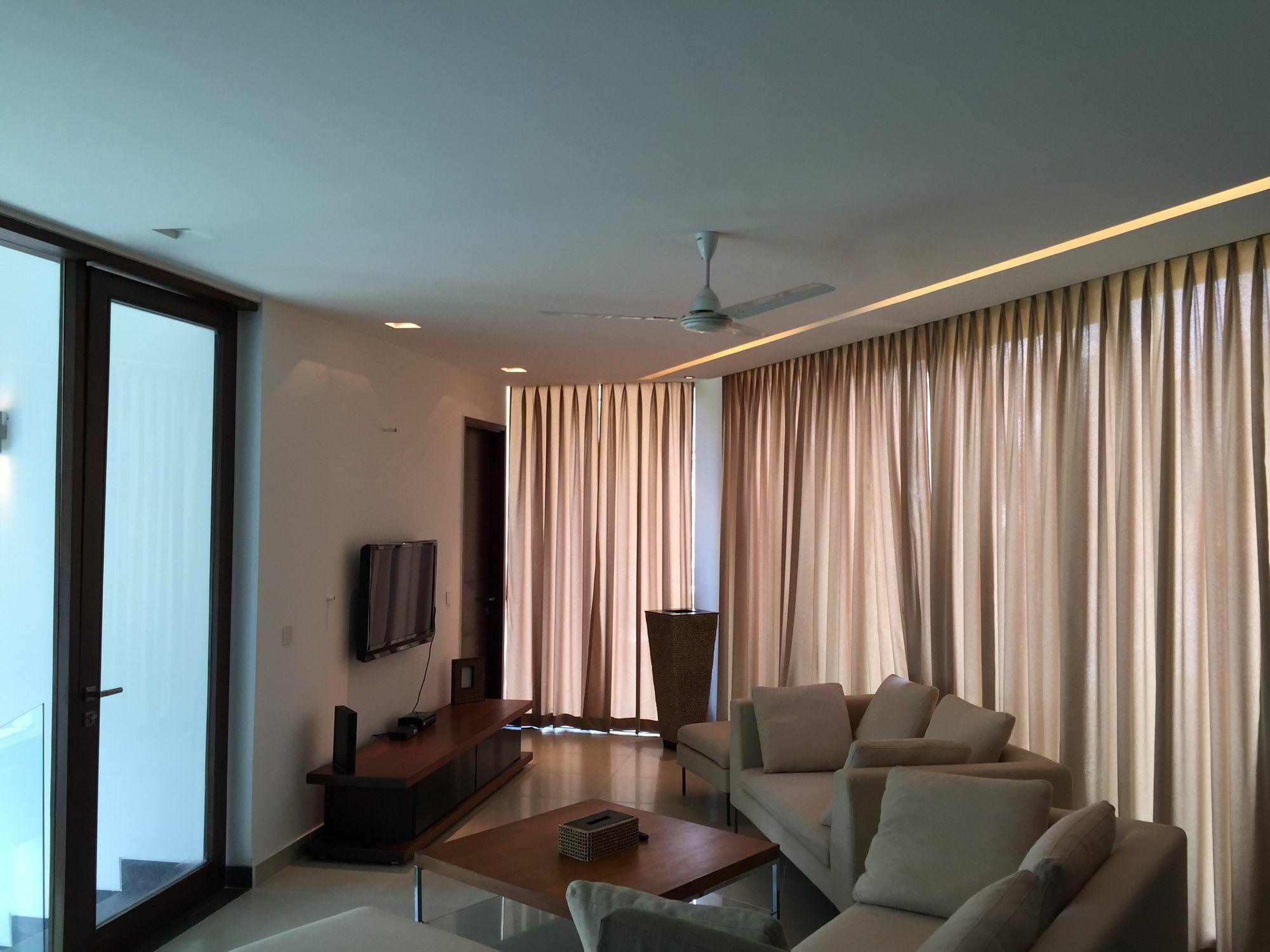 Calem Grove Hotel แคนโดลิม ภายนอก รูปภาพ