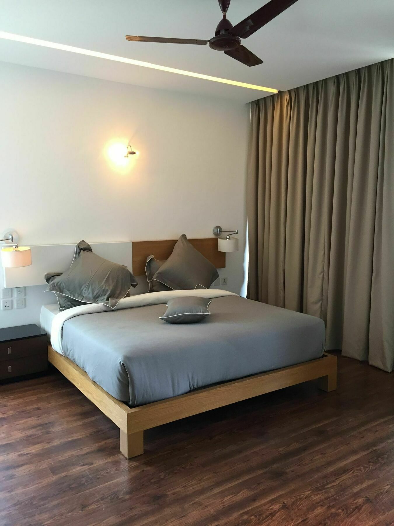 Calem Grove Hotel แคนโดลิม ภายนอก รูปภาพ